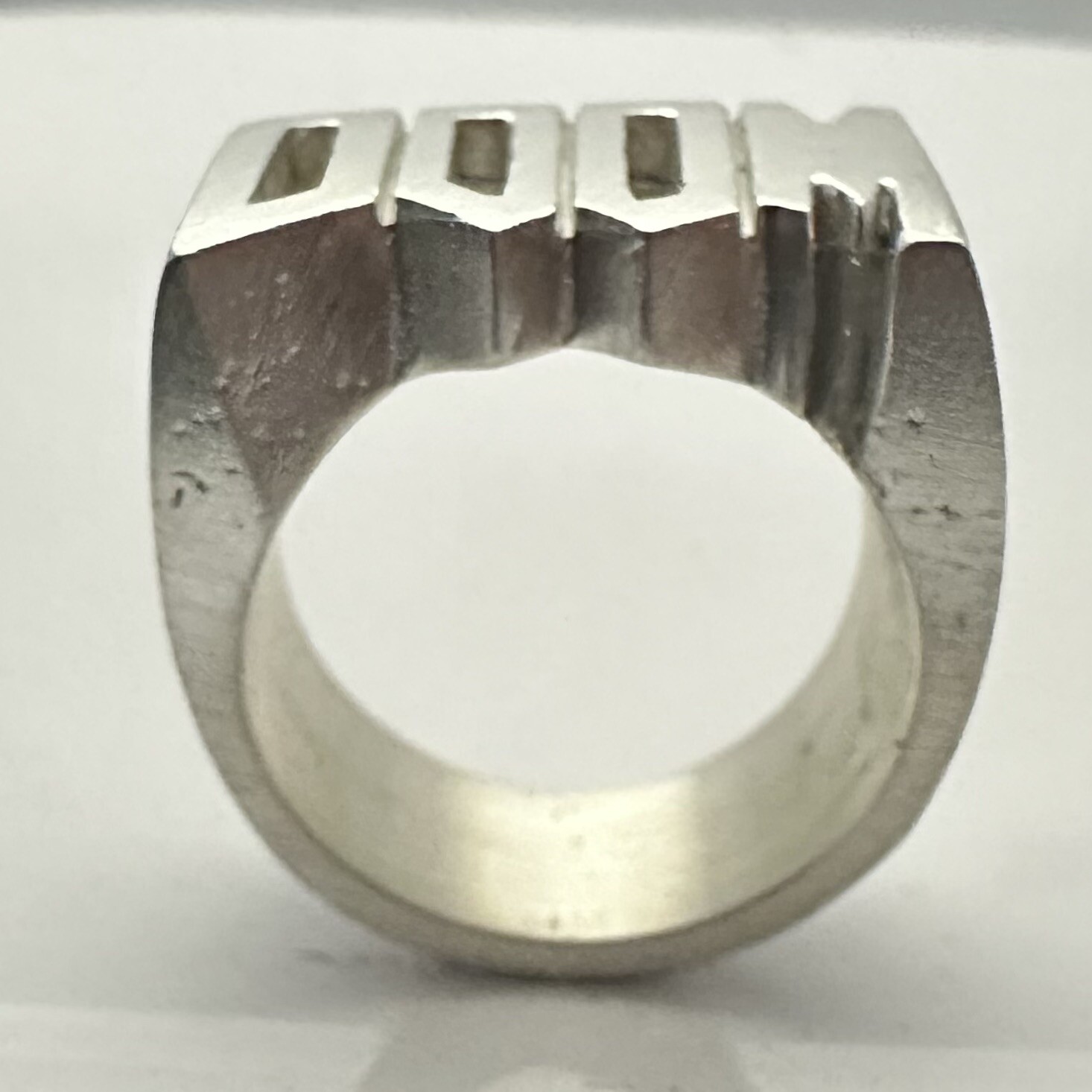 MJG STERLING SILVER DOOM RING. 23 GRAMS. BIKER. GUITAR PLAYER