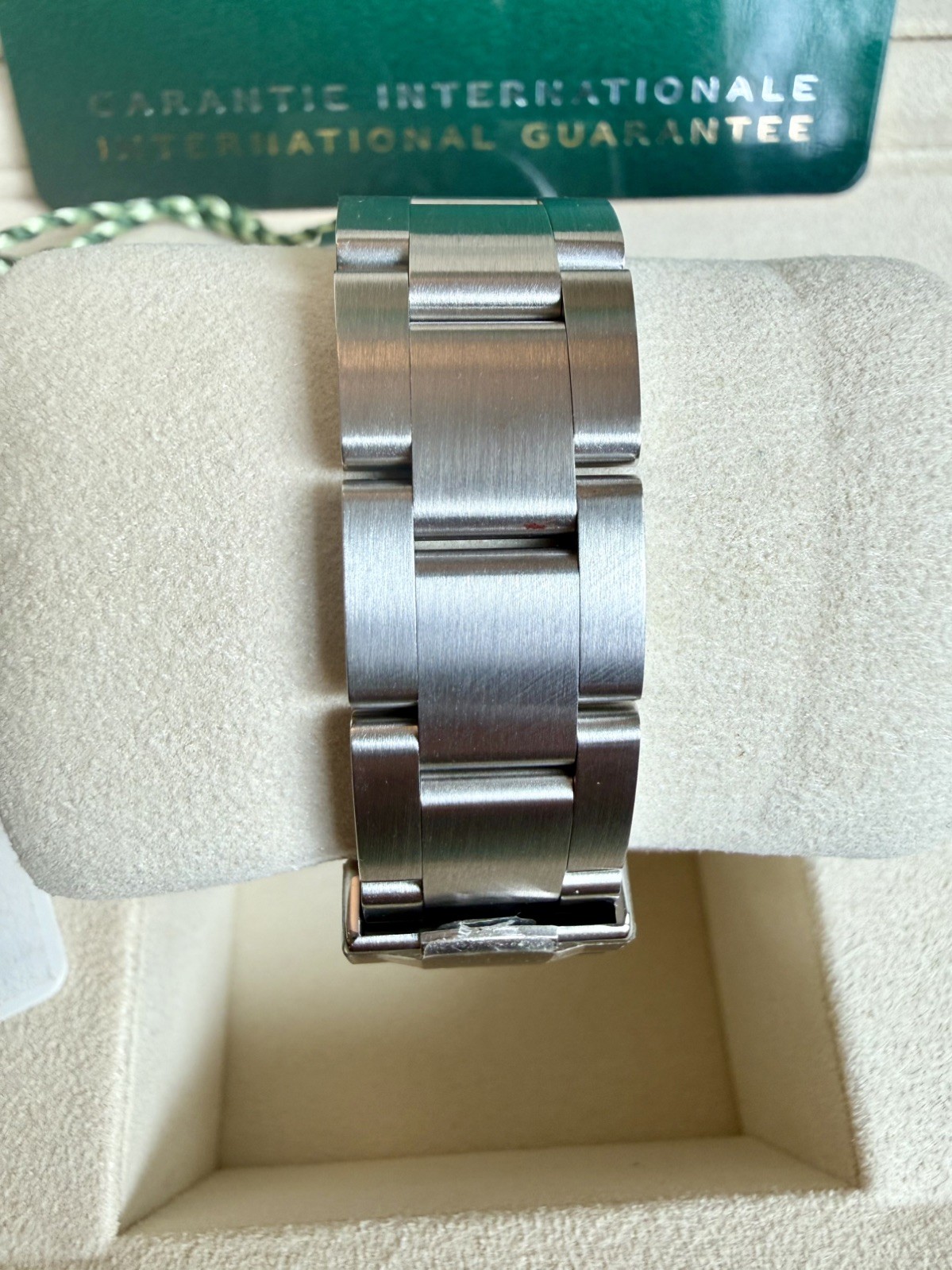 NEW Jan 2026 Rolex Oyster Perpetual 277200 31mm Green UNWORN