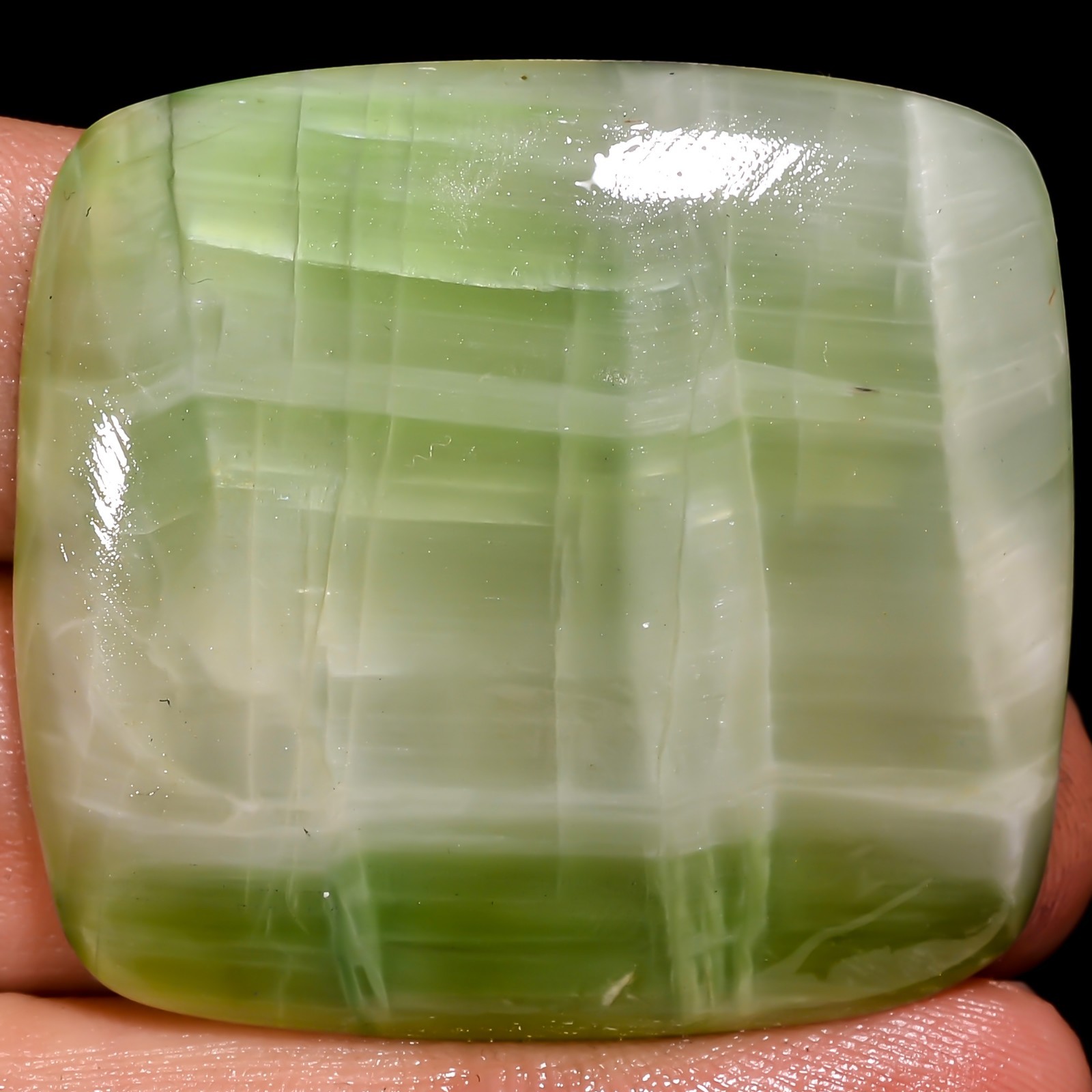 Natural Green Kammererite Cabochon Super Gemstone 97.70 Cts 37x40x6 mm TP348