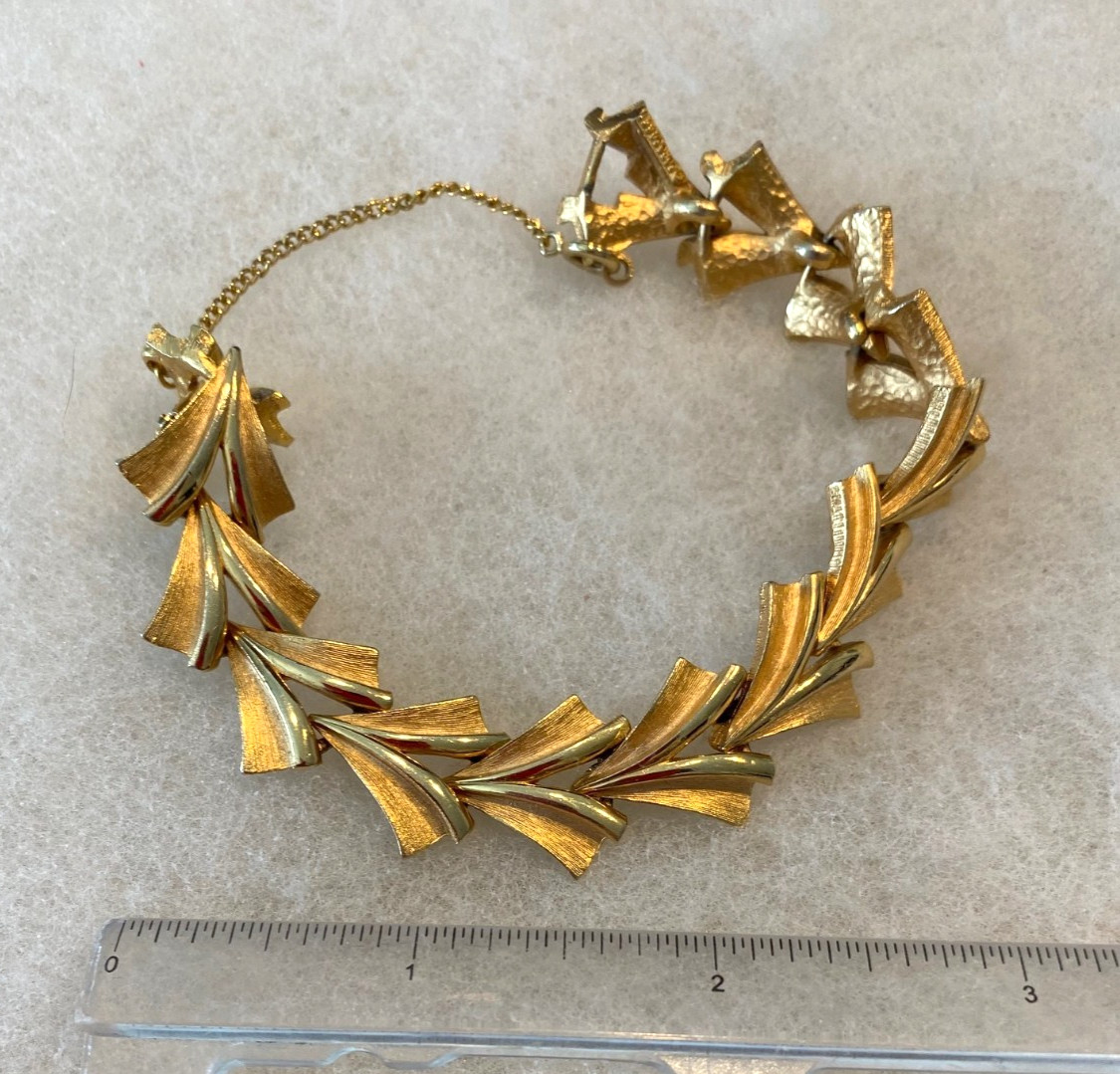 Corocraft Goldtone Chevron 7 In. Bracelet with 2 In. Safety Chain