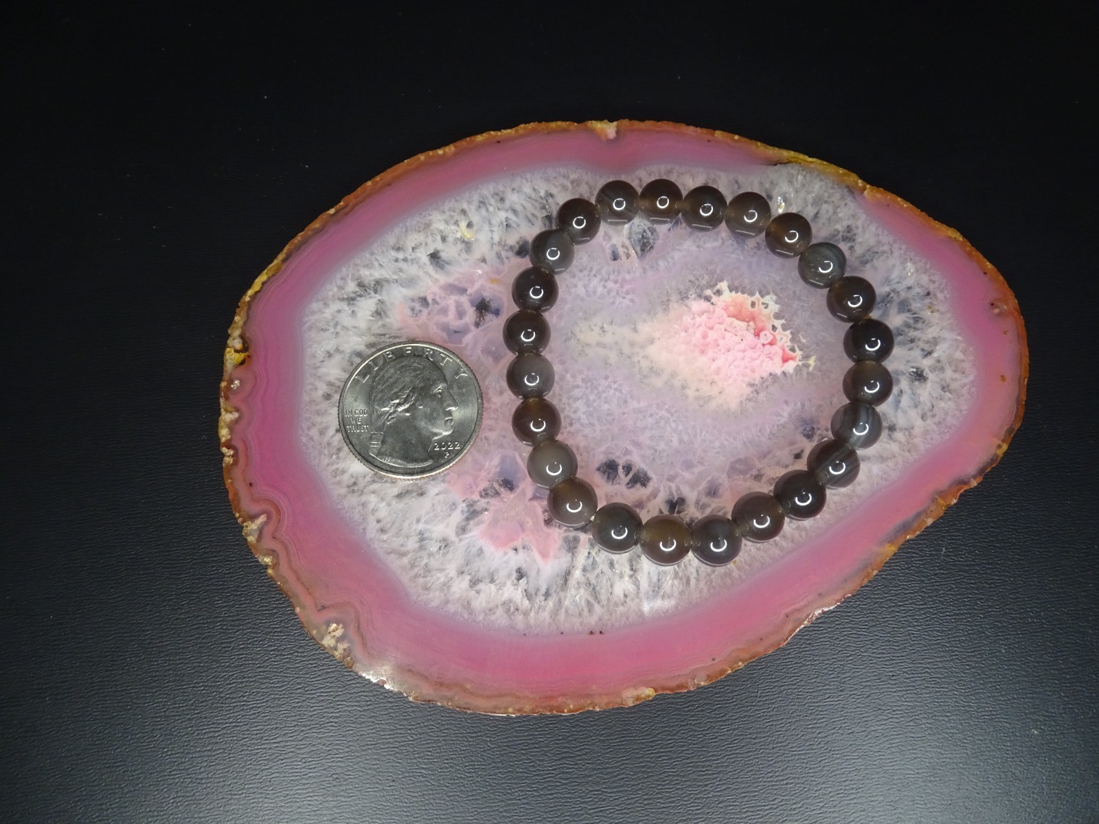 Gorgeous Southwestern Handcrafted Beaded Agate Stretch Bracelet 15.42g