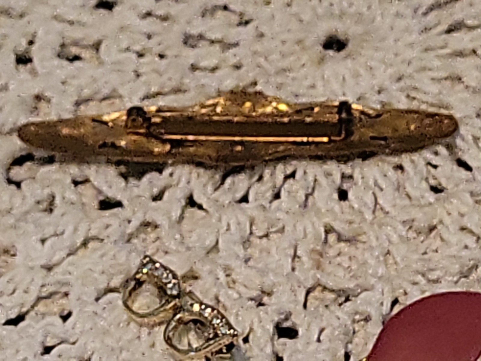 Vintage Mixed Lot Brooches & Pins 8 Pieces Various Sizes and Types