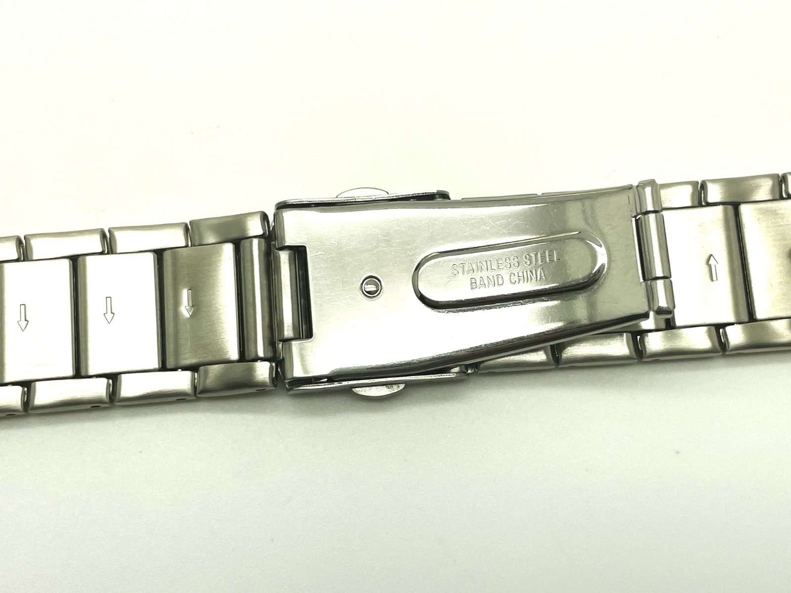 PULSAR by Seiko 21 MM MEN’S REPLACEMENT STAINLESS UNIVERSAL WATCH BAND PX5055-18