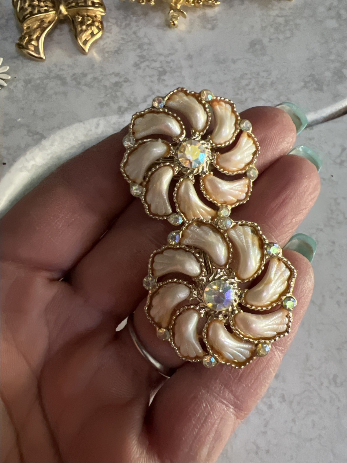 Vintage Rhinestone Jewelry Lot (Some High End Pieces) See Description
