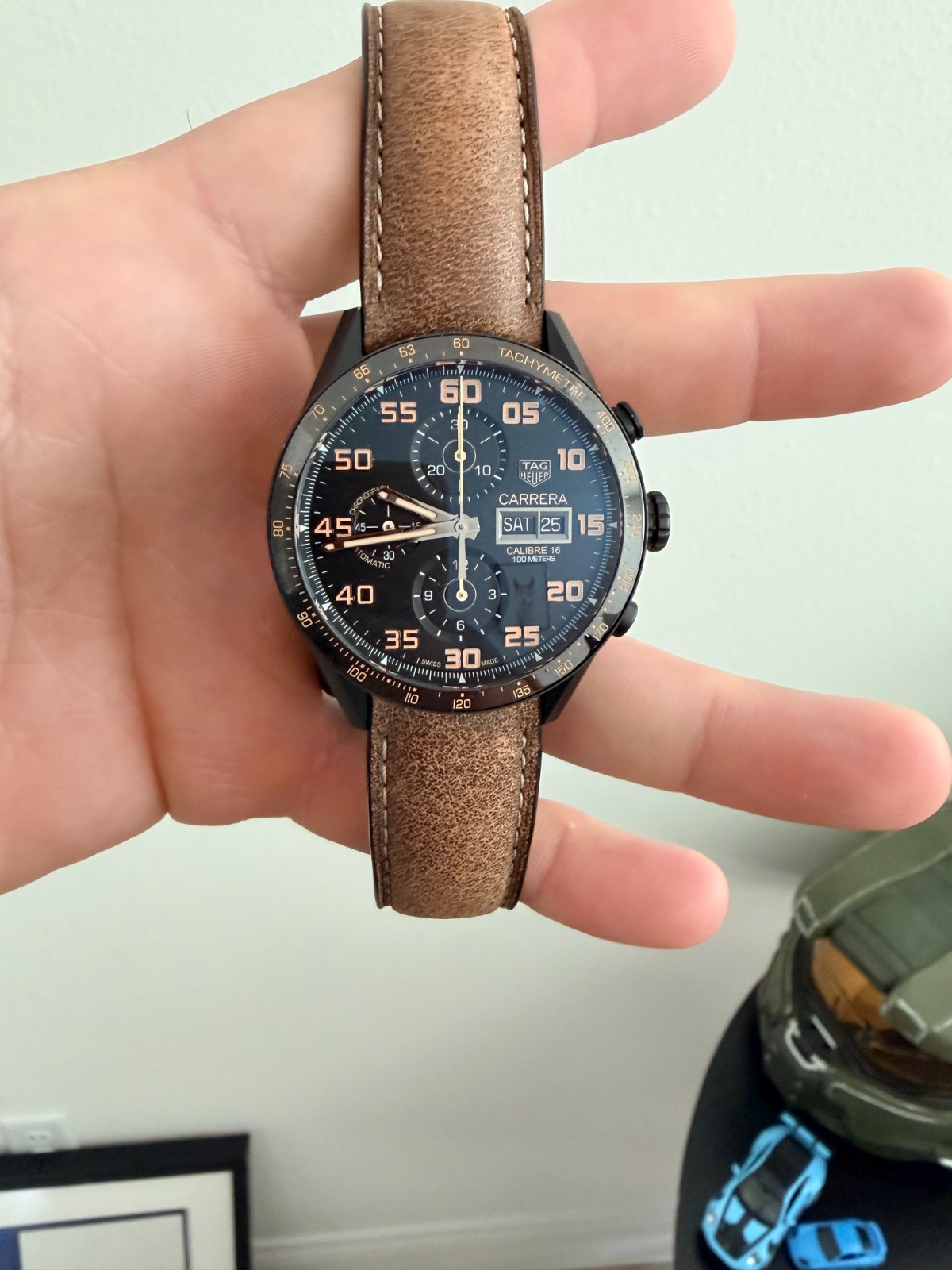 TAG Heuer Carrera Men’s Black Watch – CV2A84RHN8309