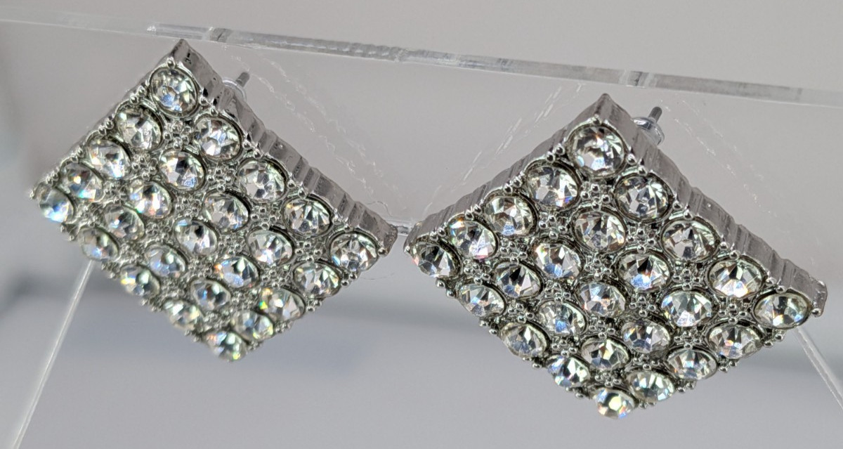Vintage Rhinestone Stud Earrings Silver Tone Diamond Square Pave 15/16in Clear