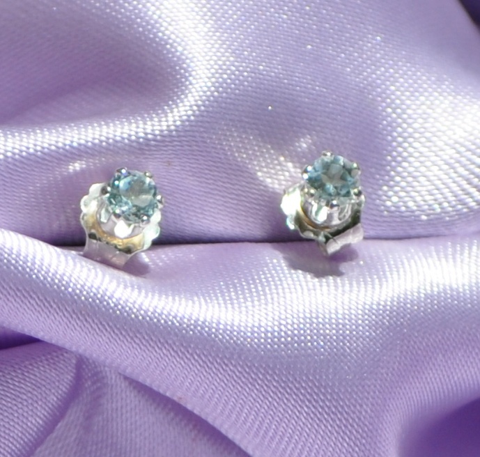 3MM ROUND AQUAMARINE STUD EARRINGS SET IN .925 STERLING SILVER