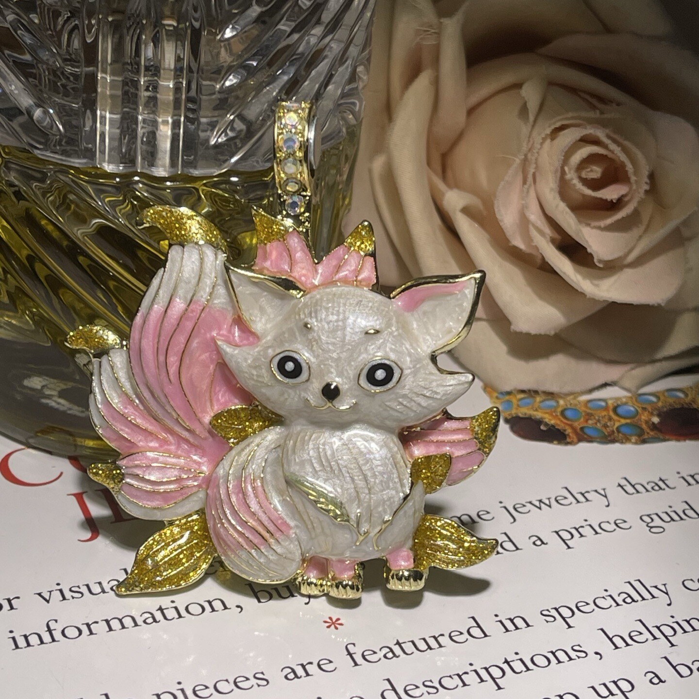 Medieval Vintage Retro Style Literary Versatile Nine-tailed Fox Magnetic Pendant