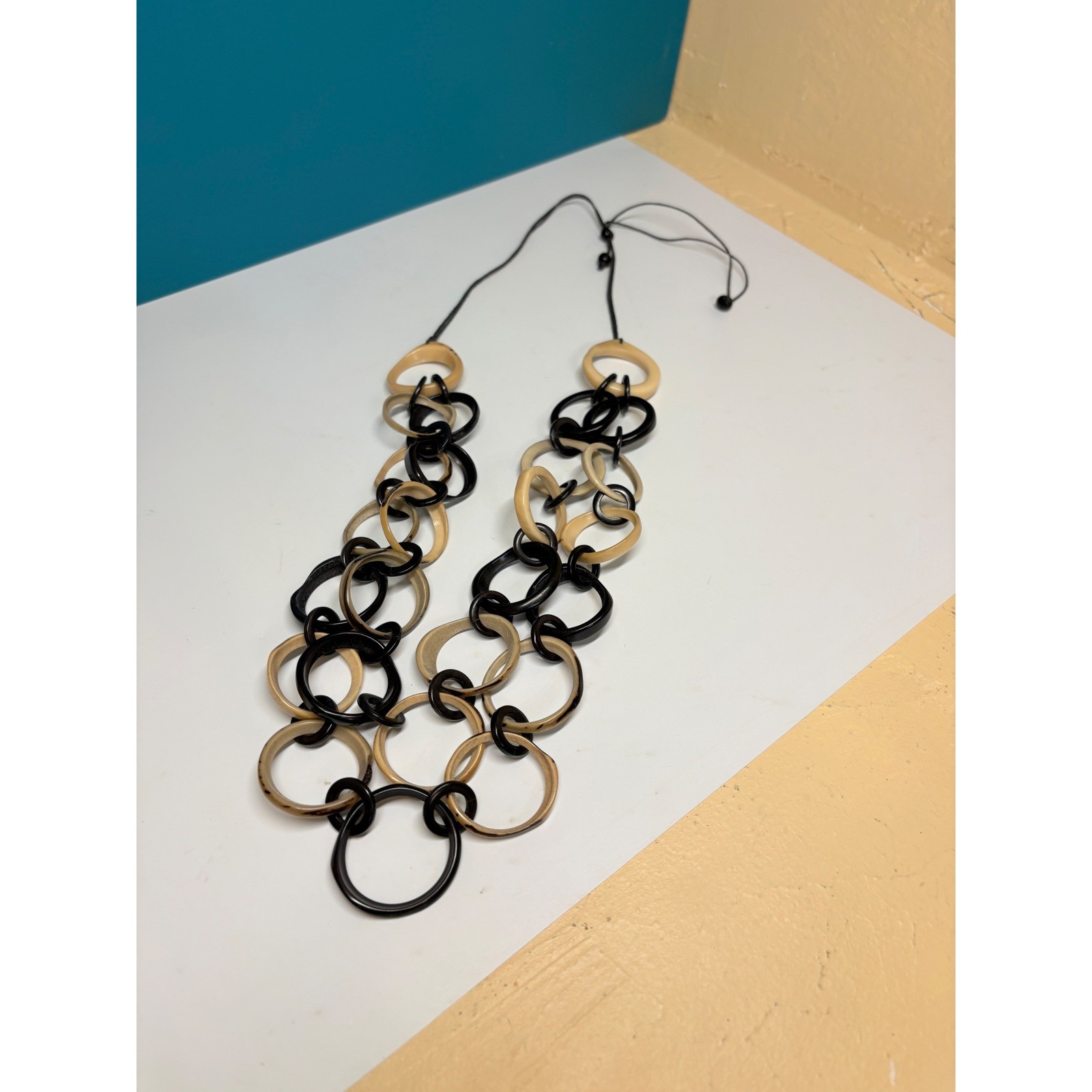 Vintage Style Black Cream Resin Link Statement Necklace Adjustable Cord