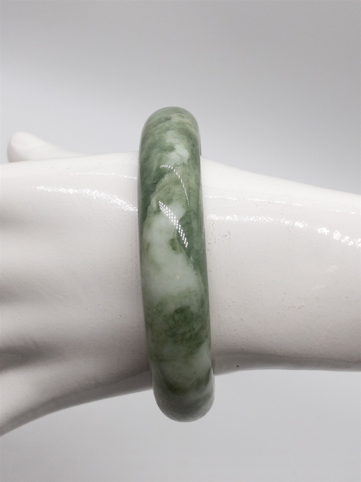 Estate $3000 300ct Natural Green White JADE Bangle Bracelet