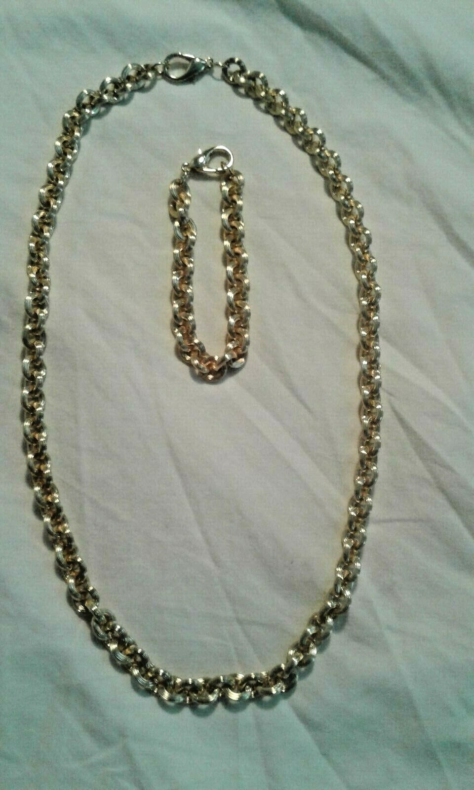 Retro Gold-tone Anchor Link Necklace & Bracelet Set – BEAUTIFUL!