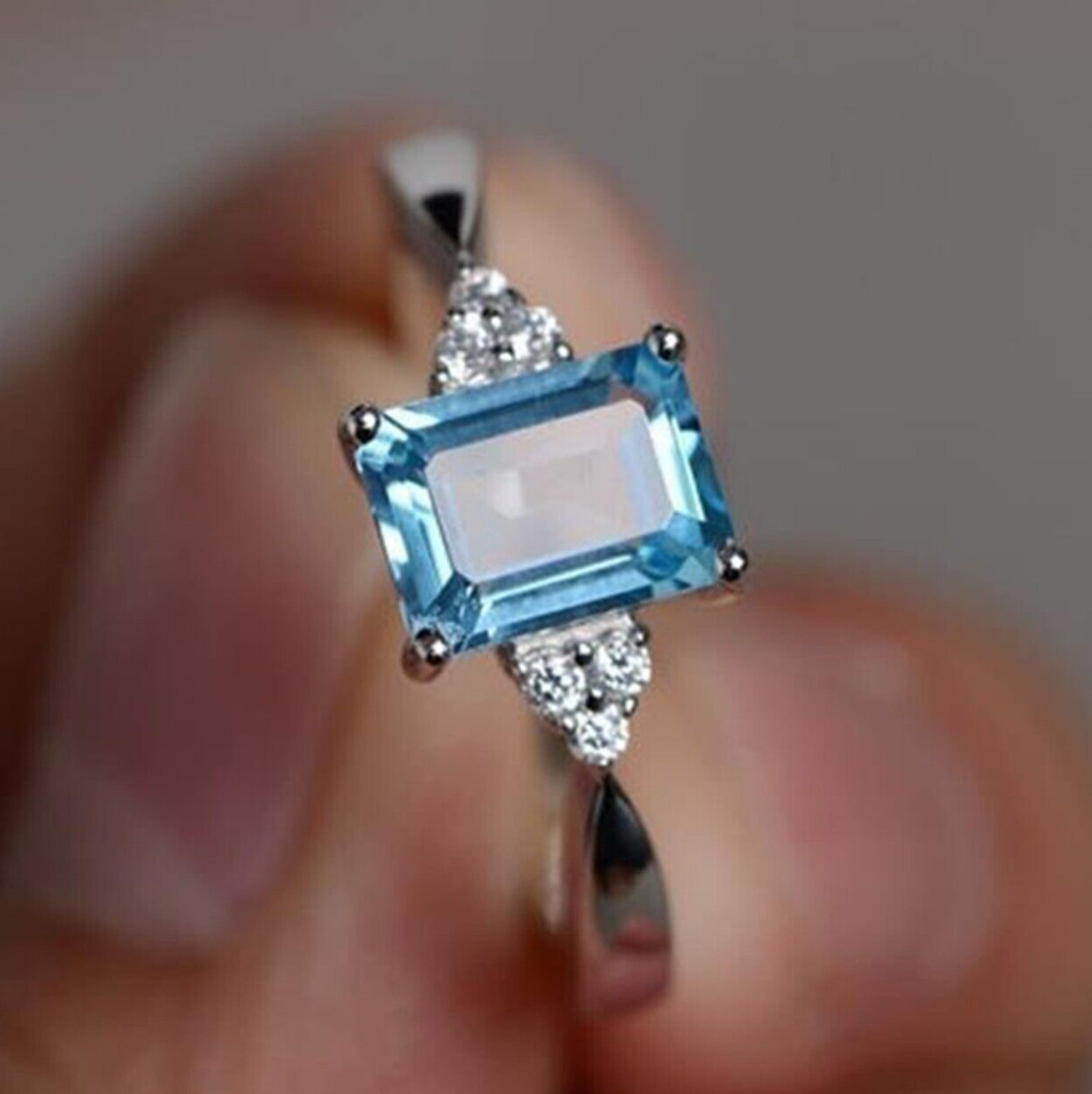 Elegant Christmas Gifts Ring 2.1 CT Simulated Aquamarine Ring 925 Silver Plated