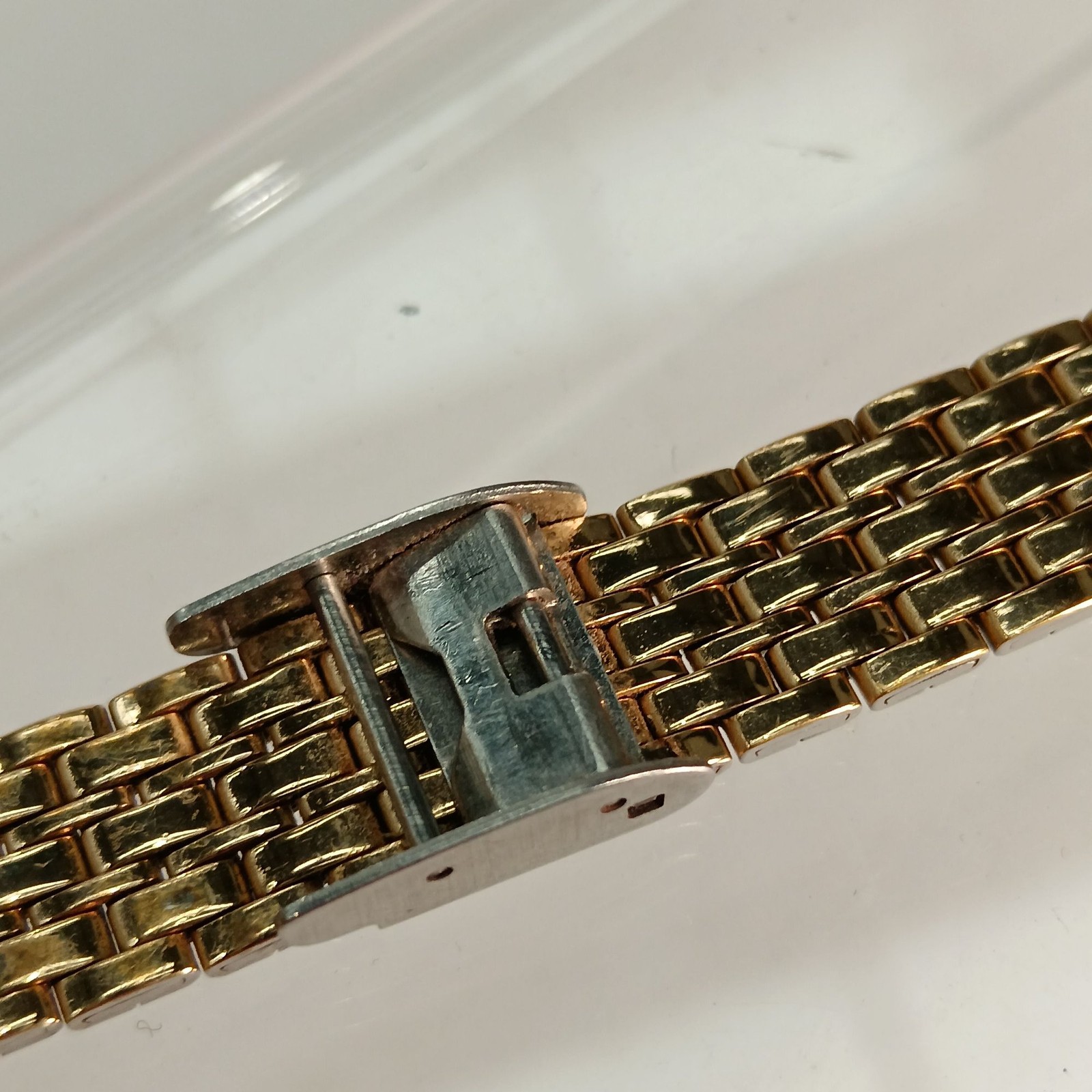 Lotus Ladies Quartz Wristwatch Gold Tone Roman Numerals Vintage Repairs Preloved