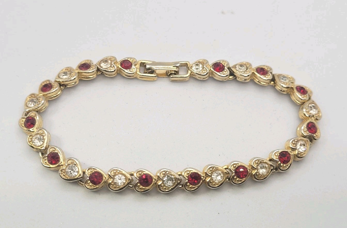Vintage heart-shaped rhinestone Red And White crystal tennis bracelet 7.5″