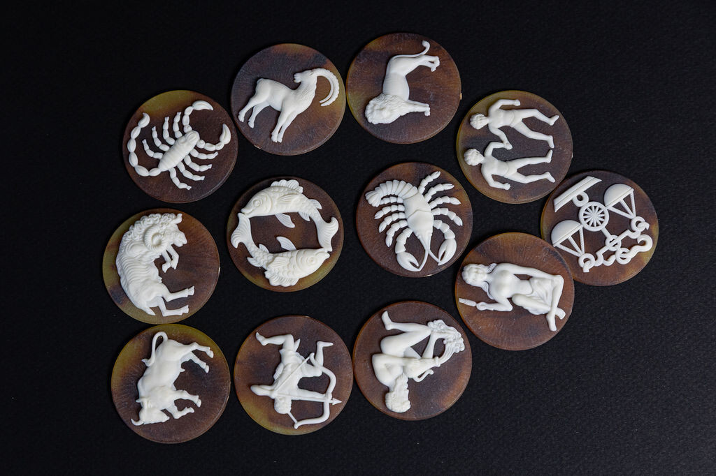 12 VINTAGE New Astrology Birth Signs of Zodiac 44.2 mm Molded Cabochons Cameo