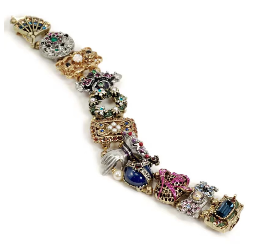 Sweet Romance Queen Elizabeth Slide Bracelet: English Royal Charm $191 NWT