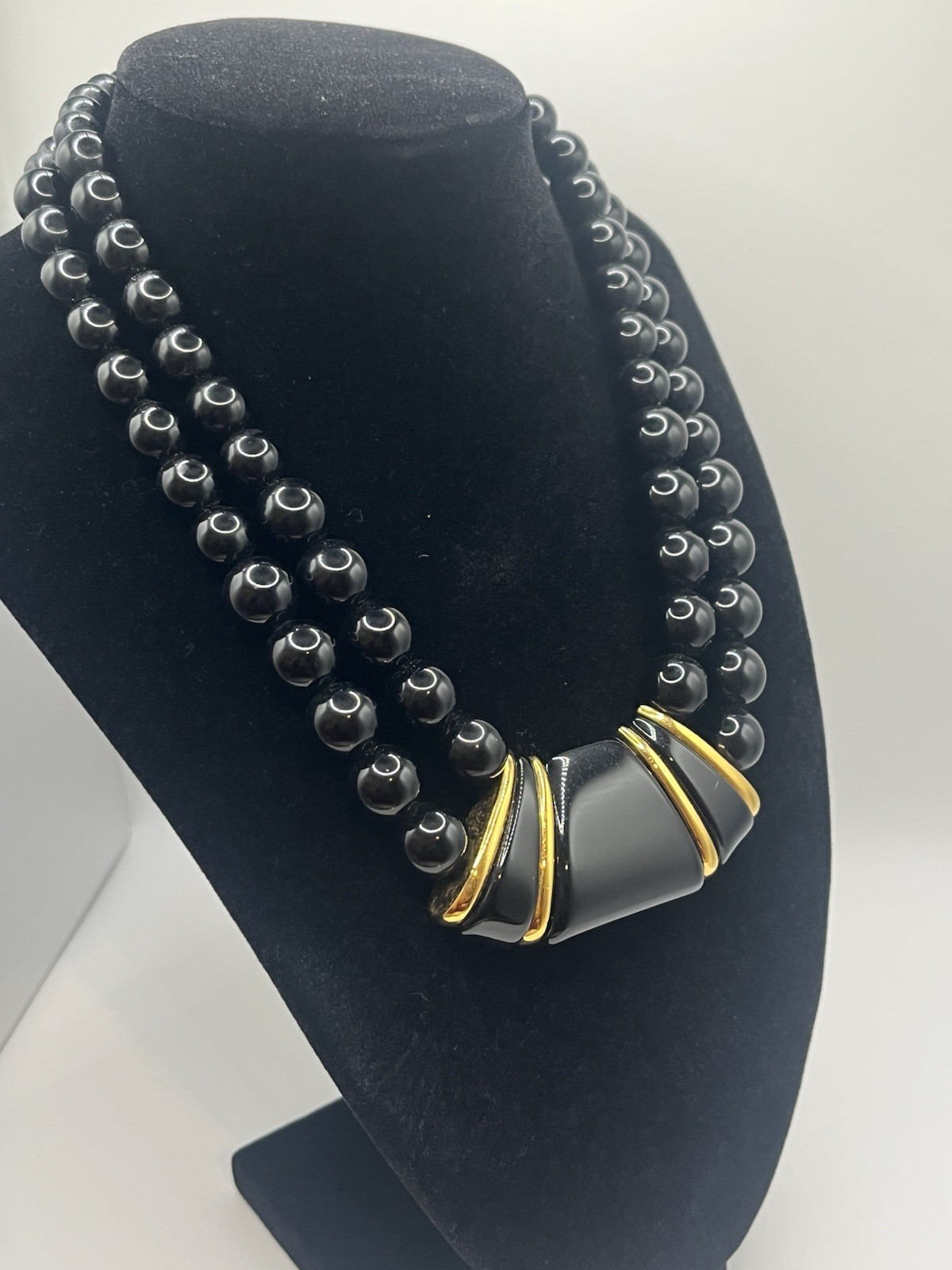 Vintage © Napier Double Strand Black Bead Gold Tone Statement Necklace Signed