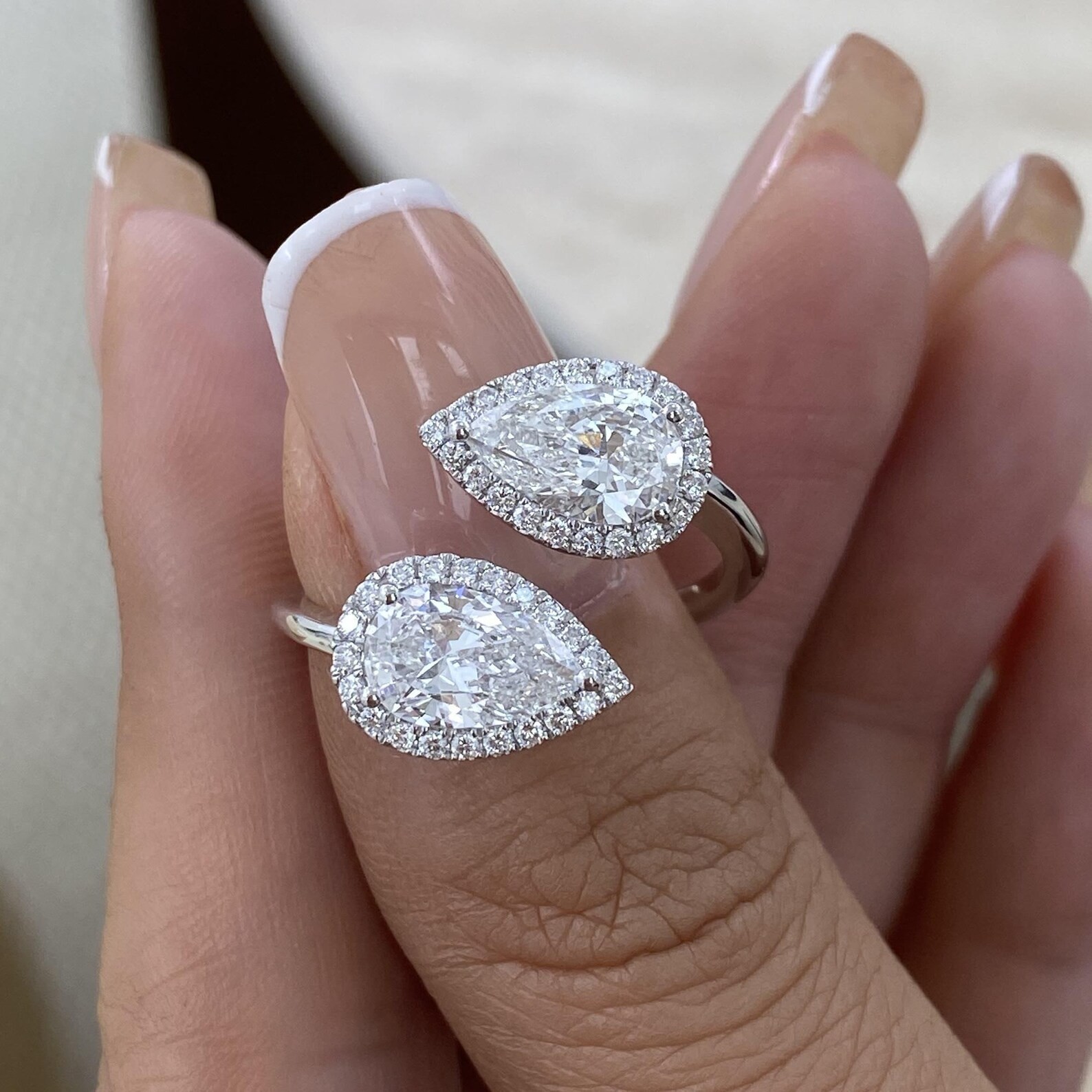 3.00 CT Certified Pear Cut White Diamond Ring, Tariffs FREE & Matching Studs.