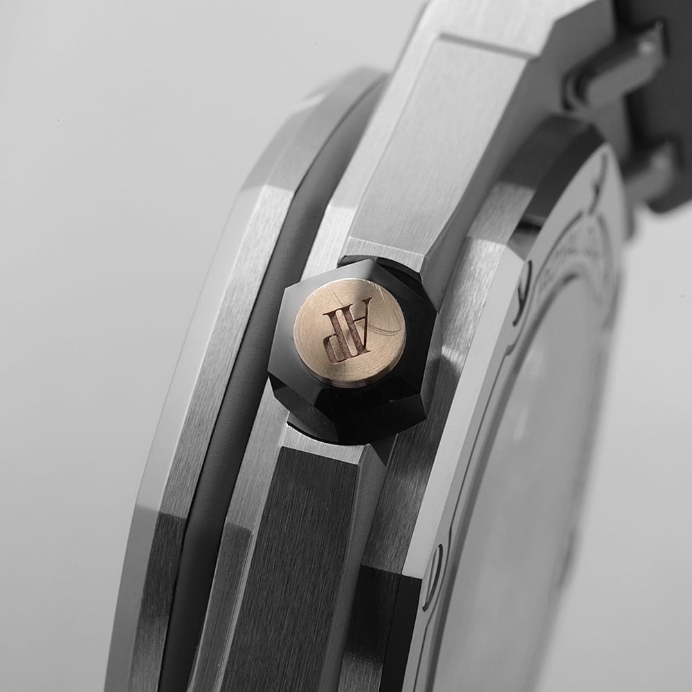 AUDEMARS PIGUET Royal Oak Offshore Diver 15720ST.OO.A052CA.01 second hand mens