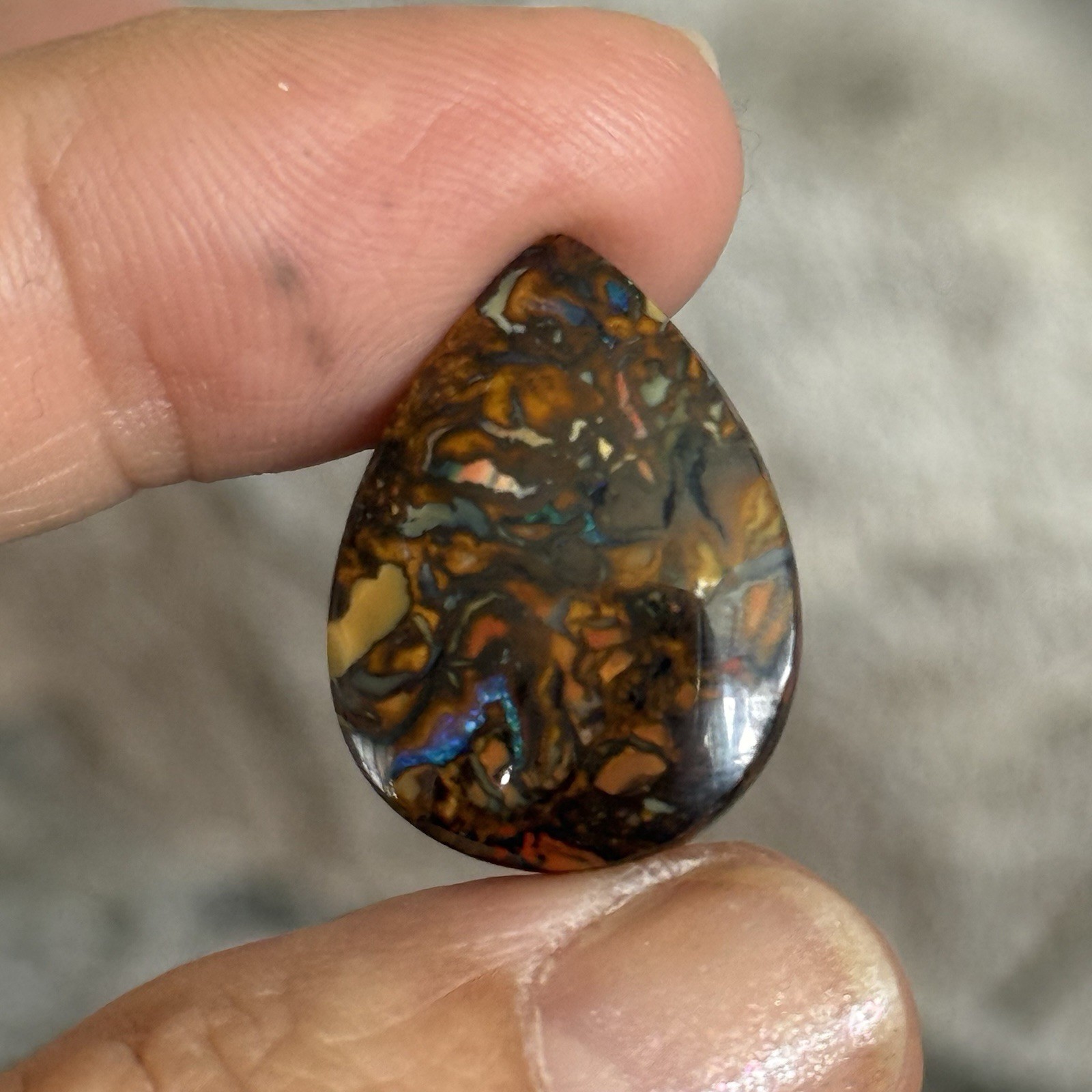 14.2ct 22.3×16.6×4.5mm Colorful Australian Koroit Boulder Opal Drop Cabochon Gem