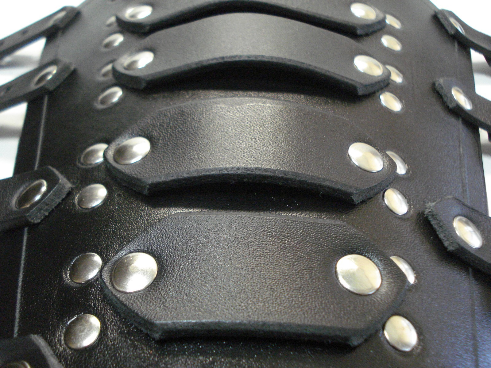LEATHER UNISEX VIKING LEATHER GAUNTLET.BLACK METAL.(MDLUG0263)…… MYSTICUM