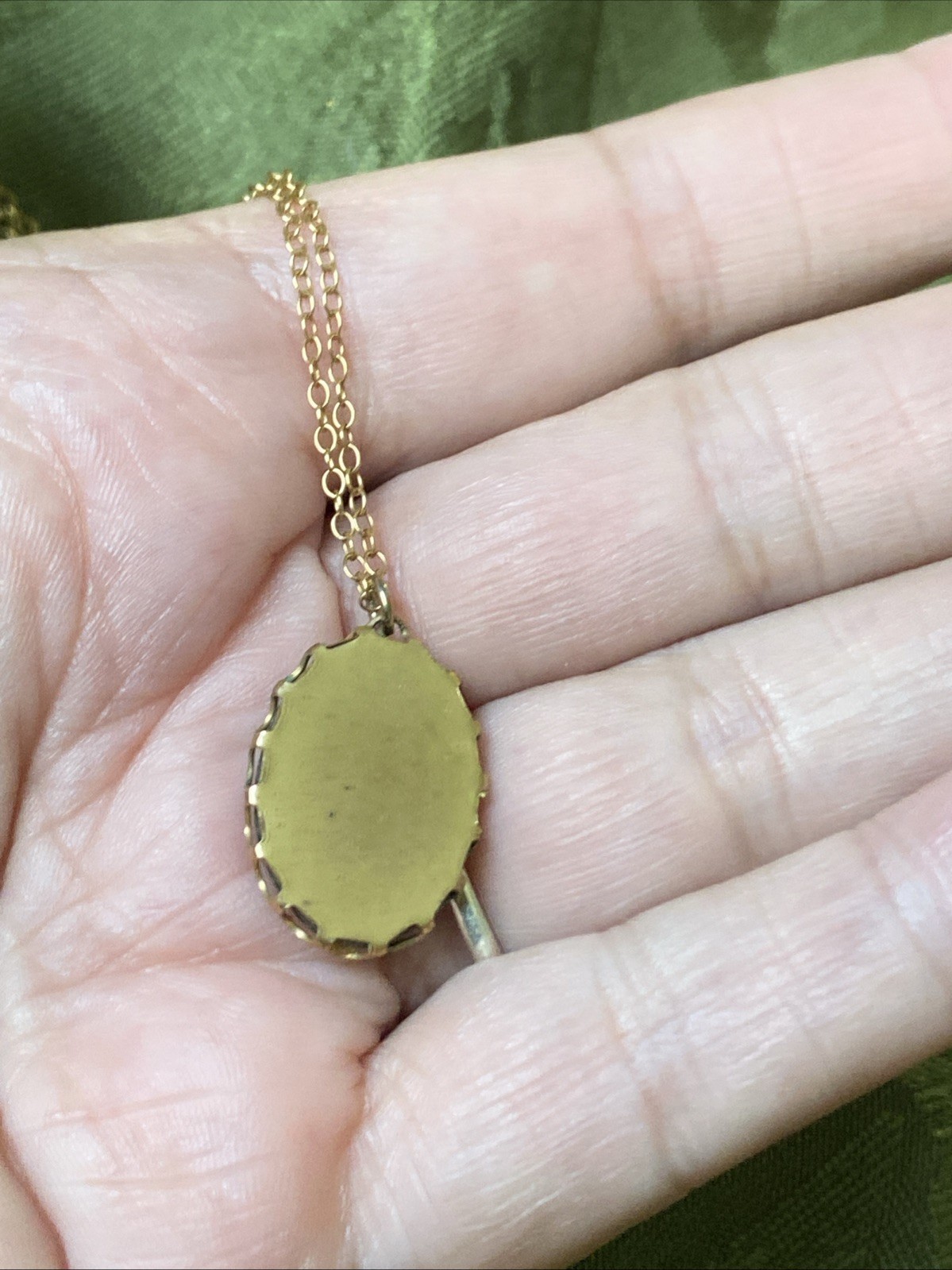 Vintage Mid Century 12K Gold Filled Green Jade Necklace 16”