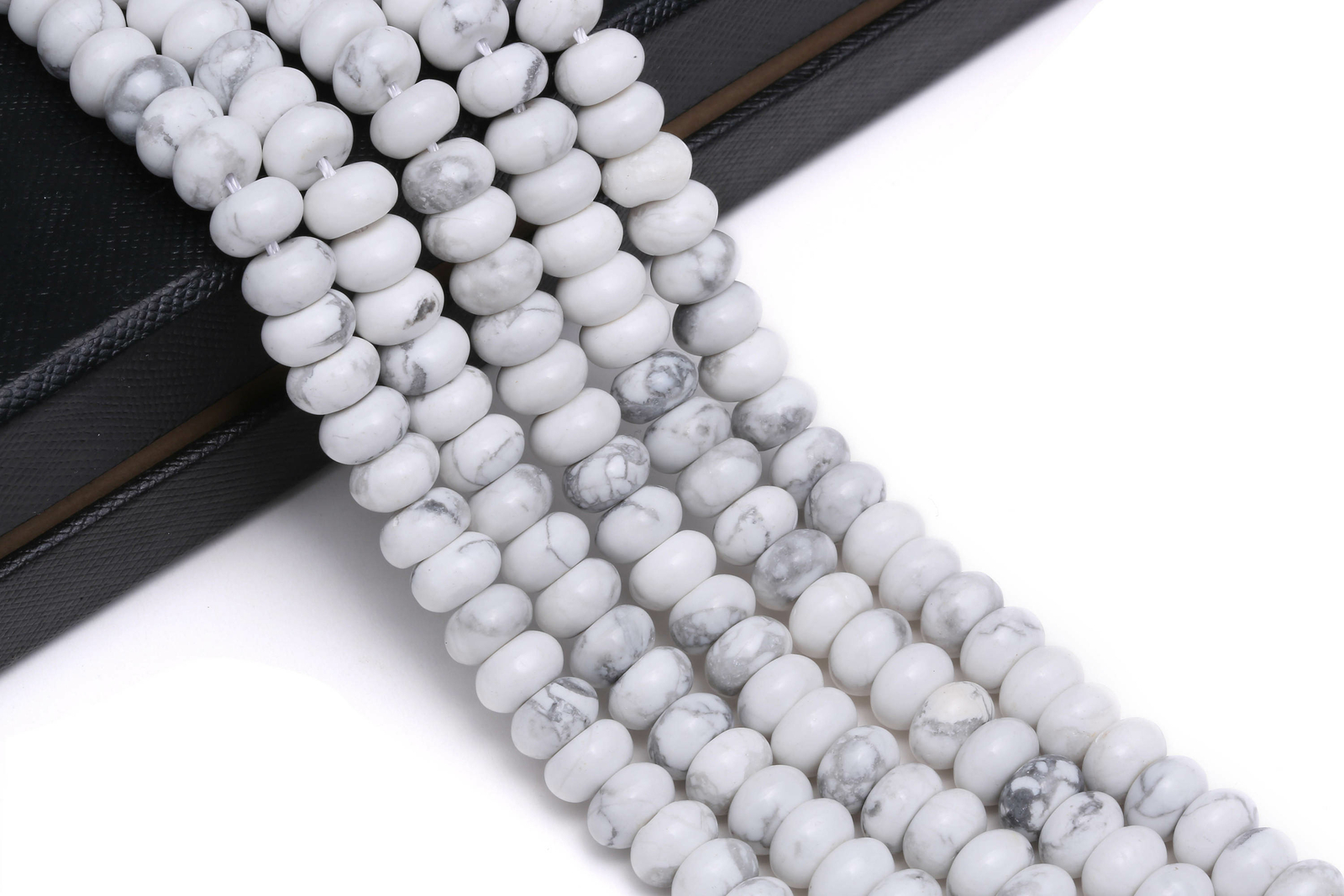 White Howlite Smooth Rondelle Beads 5x8mm 6x10mm Approx 15.5″ Strand