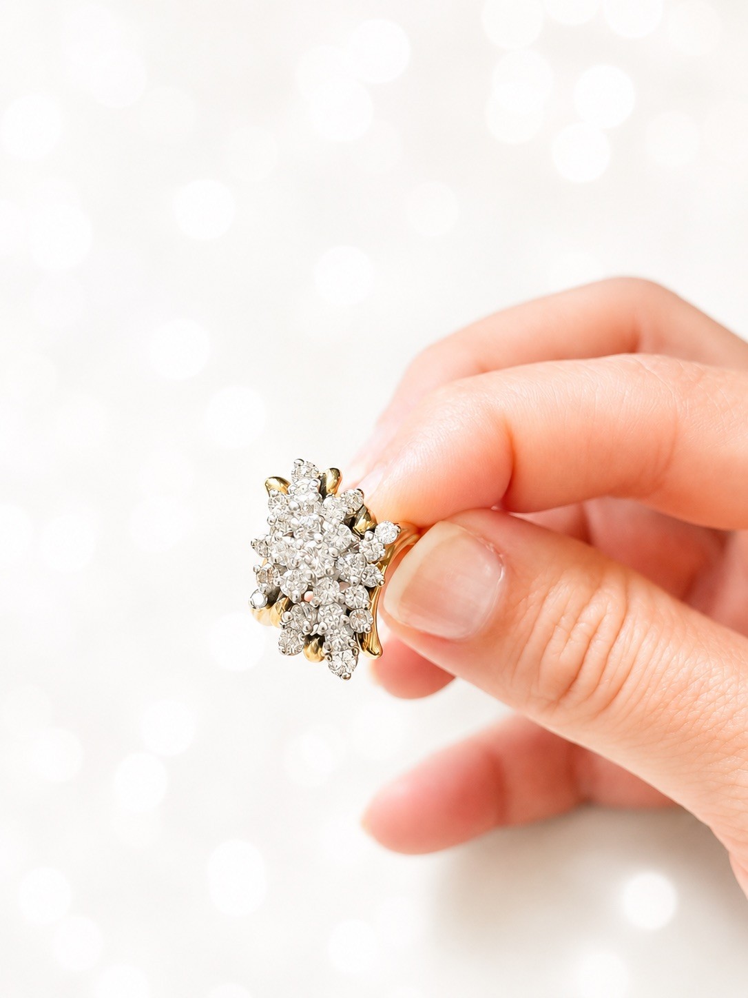 14K Yellow Gold 2.00 CTW Natural Diamond Cluster Ring | 7.78g | Size 6.75