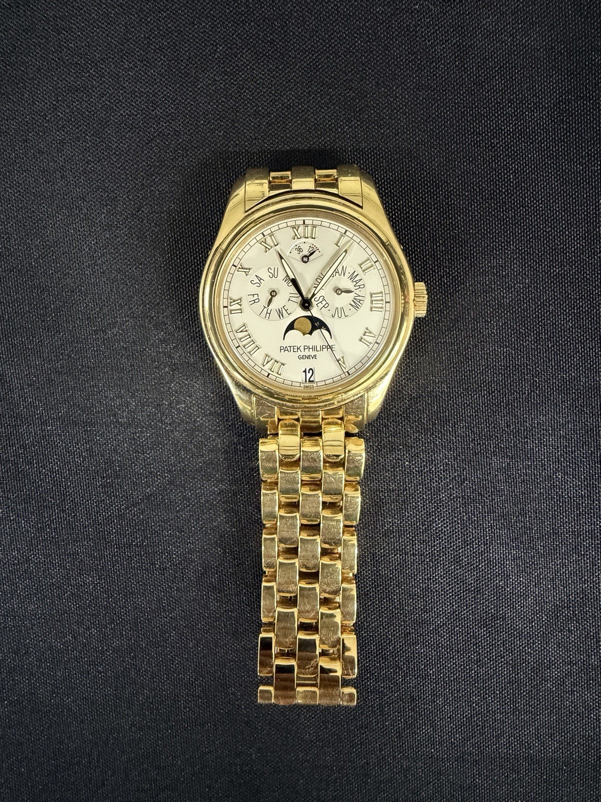 Patek Philippe 5036/1J Yellow Gold w/Box and Certificate of Origin