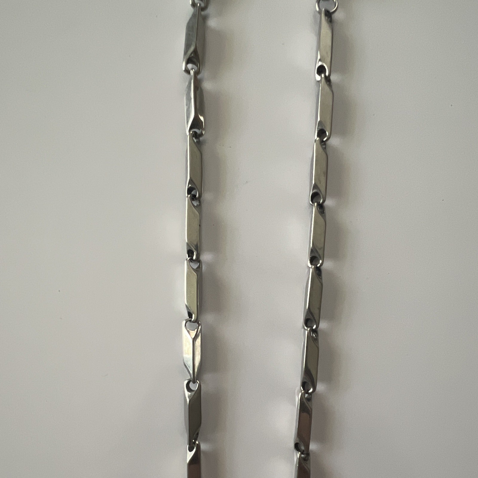 Stainless Steel Silver Tone Link Chain Necklace 20 in Lobster Clasp No Stone