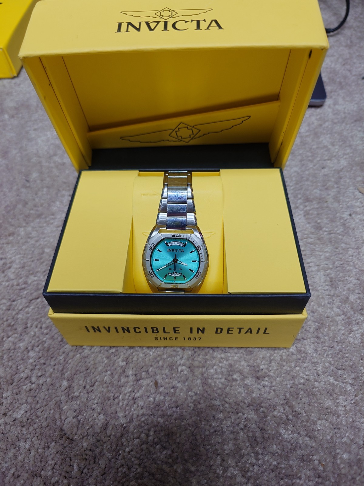 INVICTA Slim Men Stainless Steel Steel Turquoise dial 43404 Quartz With Box