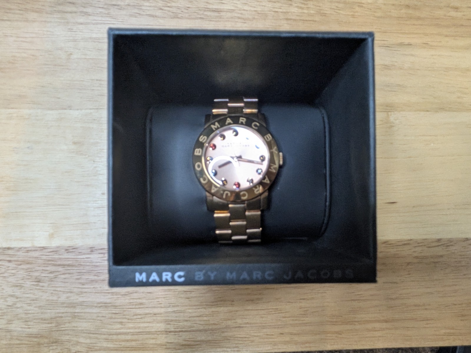 Gorgeous Marc by Marc Jacobs Women’s Amy Rose Gold-Tone Watch (MBM3216)