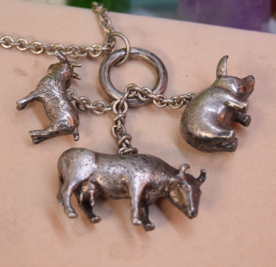 Susan Cummings Sterling Farm Animal Big Charm Pendant Necklace Cow Pig Goat 30″