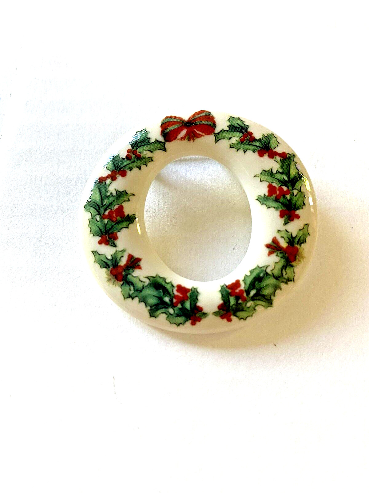 SPODE CHRISTMAS Cheer Wreath PIN