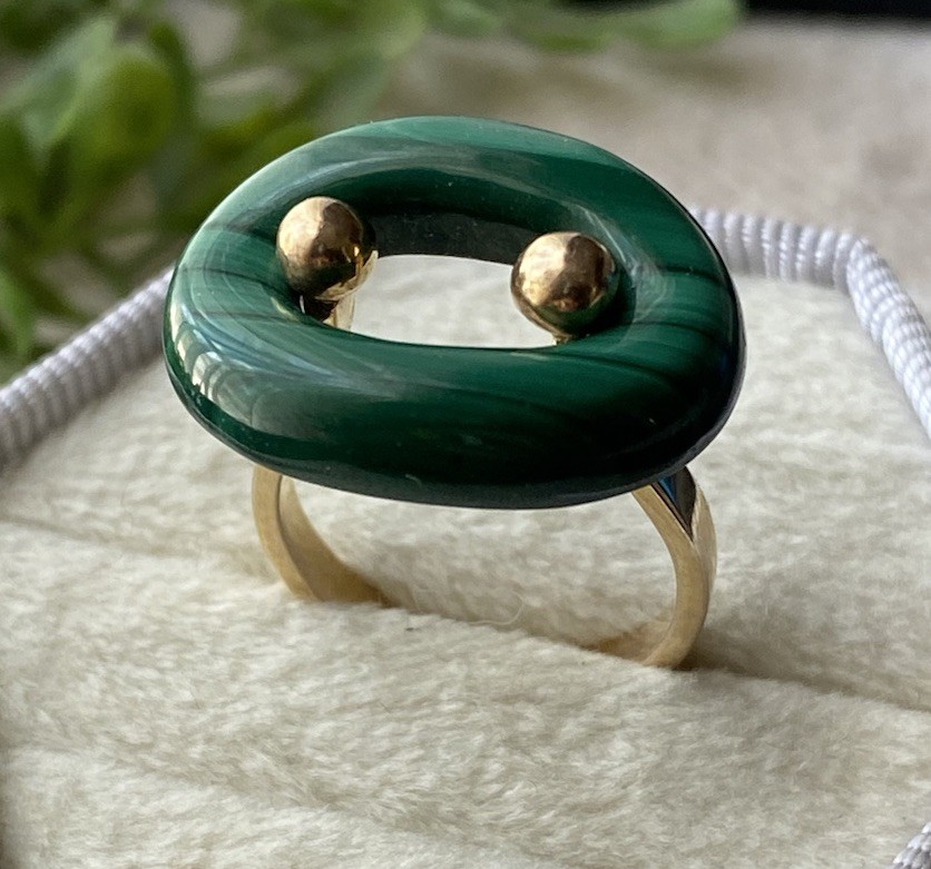 Vintage Custom Modern Space Age 14k Yellow Gold Malachite Statement Ring 7