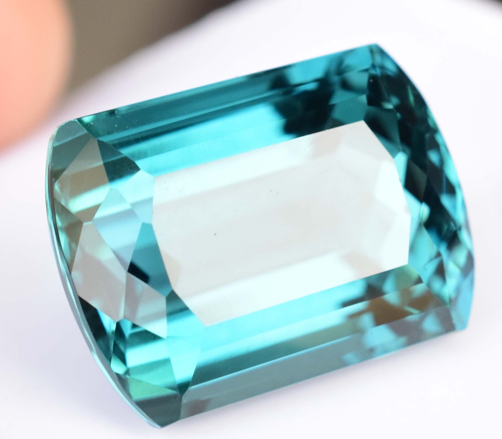 37.40 Ct Natural Paraiba Tourmaline Greenish Neon Blue Copper Certified Gemstone