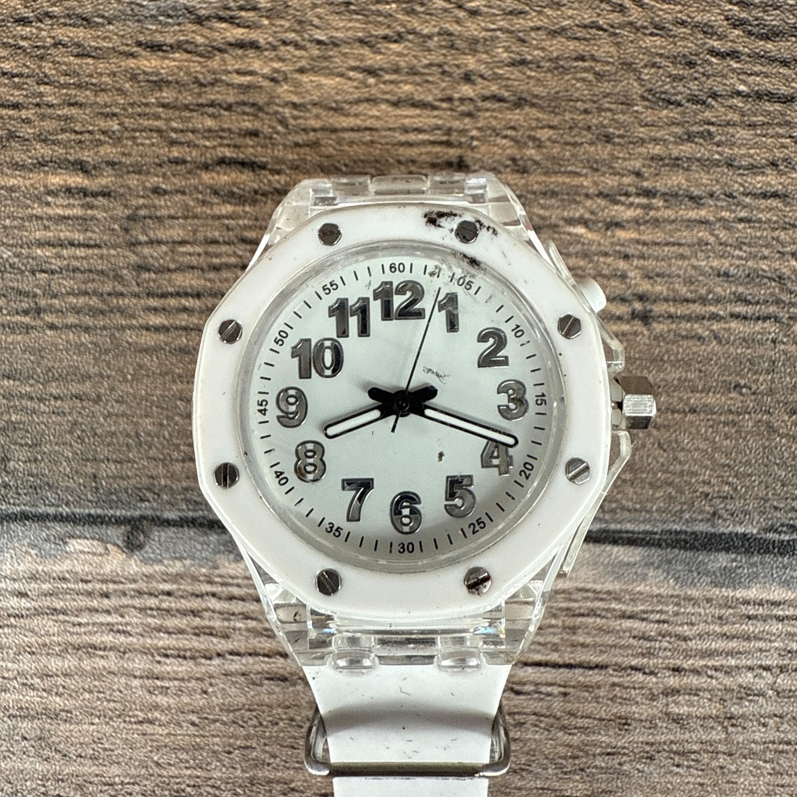 Accutime Watch Corp White Tone Fashion Wristwatch Needs Repair