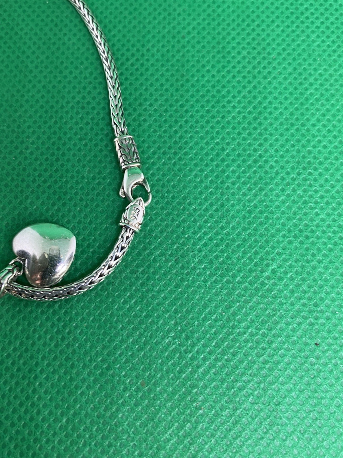 John Hardy Sterling Silver Diamond Heart Charm 2.5mm Wheat Weave Bracelet 7″