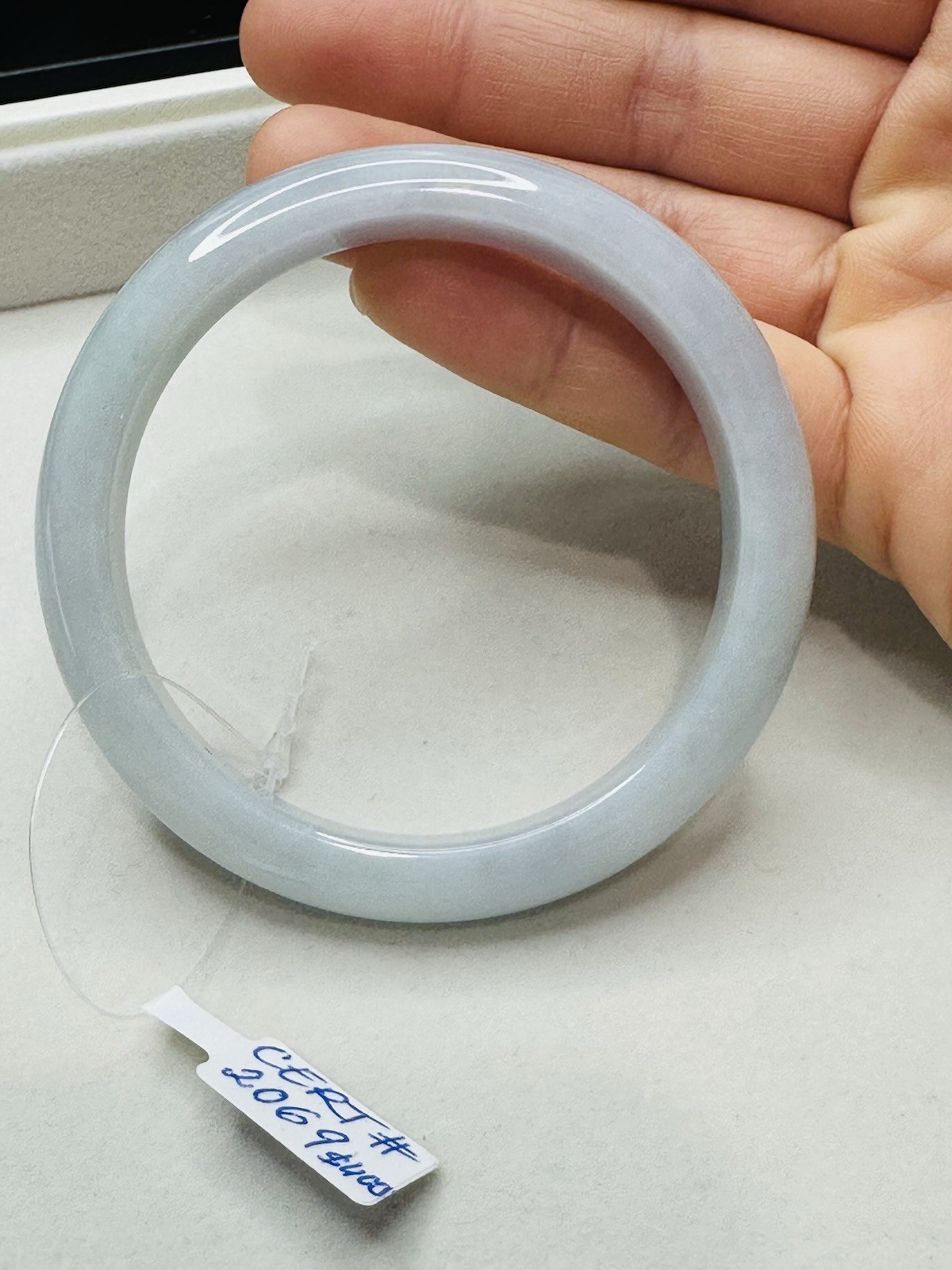 【NEL JADE】Light Lavender with Green Jadeite Bangle Bracelet《59mm 》《Grade A》