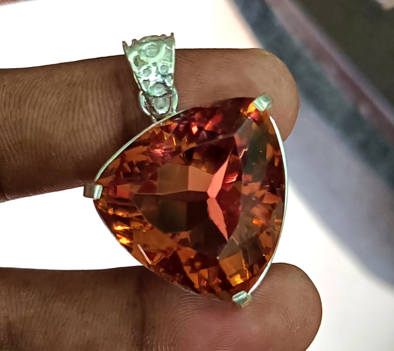EGL Certified 84.05 Ct Trillion Natural Zultanite 925 Silver Pendant Loose Gems