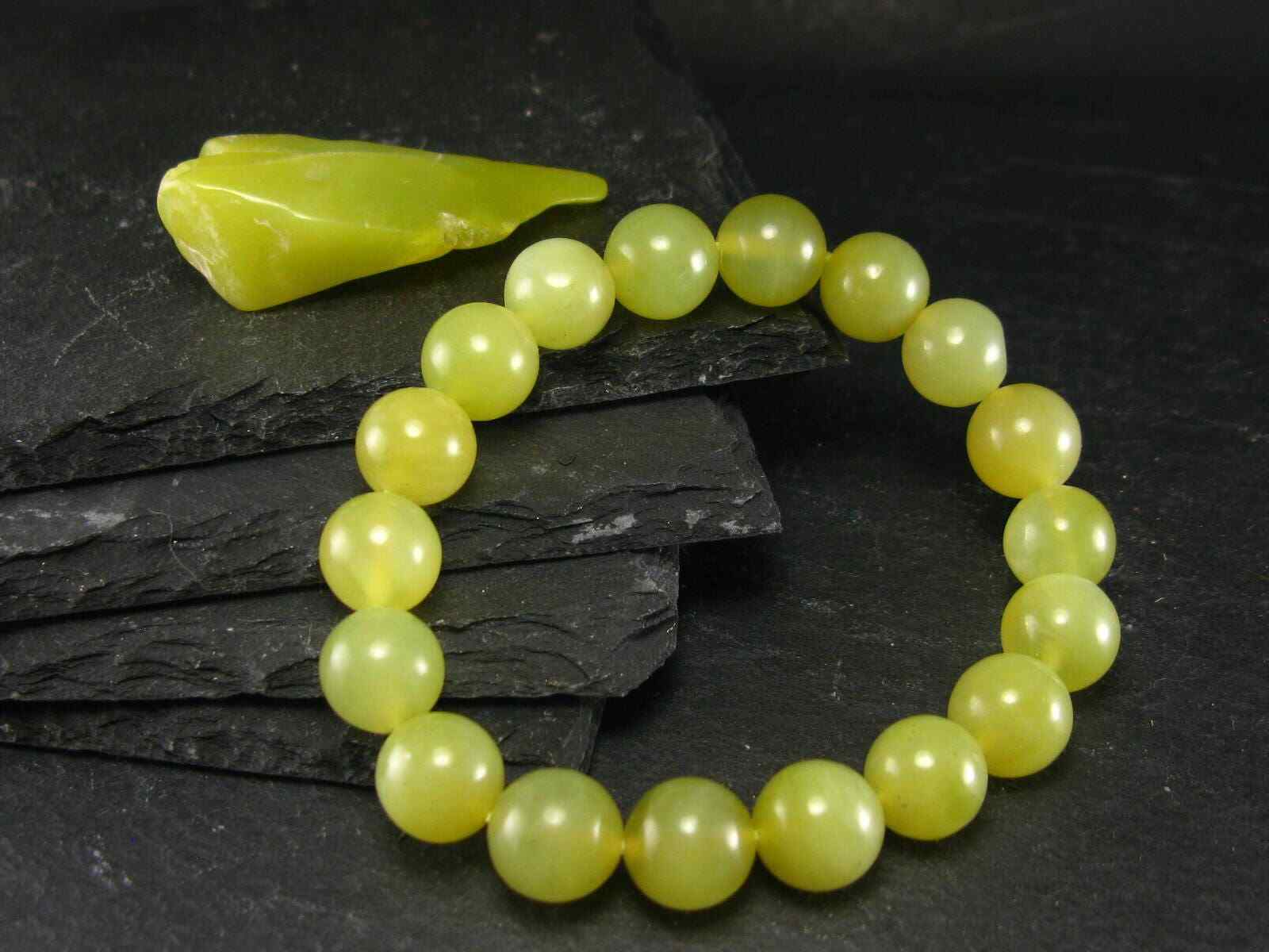 Healerite Serpentine Genuine Bracelet ~ 7 Inches ~ 10mm Round Beads