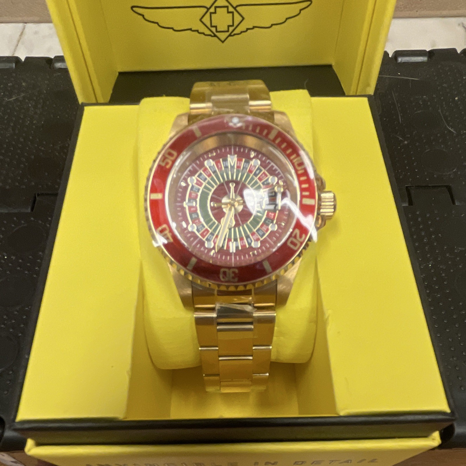 Invicta Men’s Pro Diver 50520 Roulette Gold Bracelet Red Dial 100m with Box