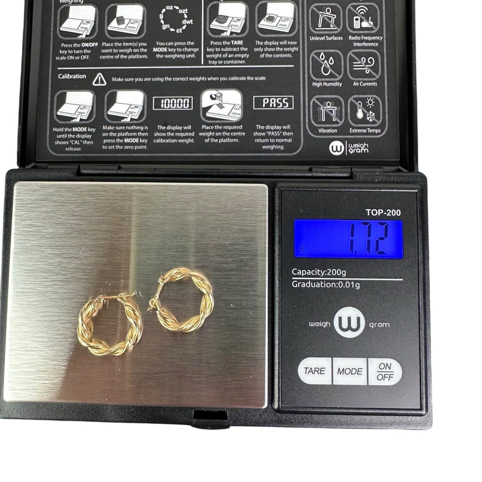 14k Gold Twisted Earrings Made In Italy by UnoAErre 1.72g