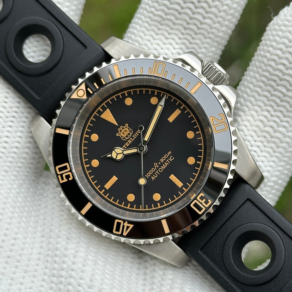 STEELDIVE SD1954V Mens 40.5mm 300M Automatic Dive Watch NH35 Sapphire Steel