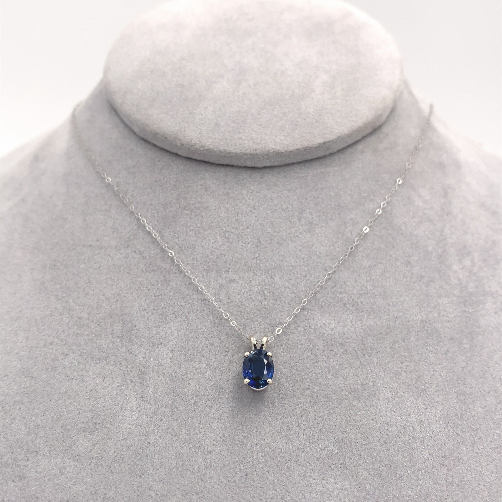 14k White Gold 1.64 Carat Oval Blue Genuine Natural Sapphire Pendant (#J6721)