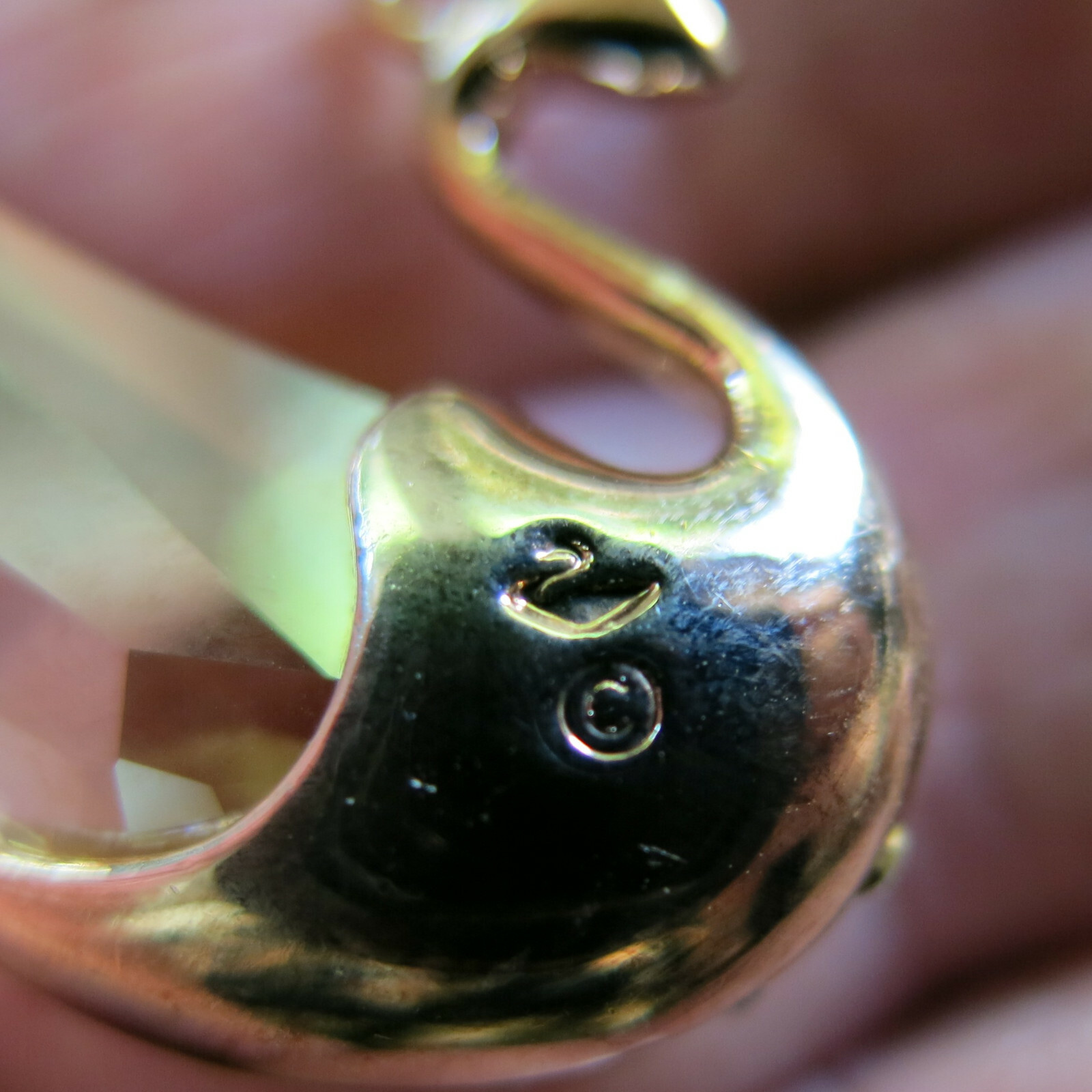Swarovski Crystal Swan Pendant in Gold Tone Metal & Gold Filled 19 Chain [6611]
