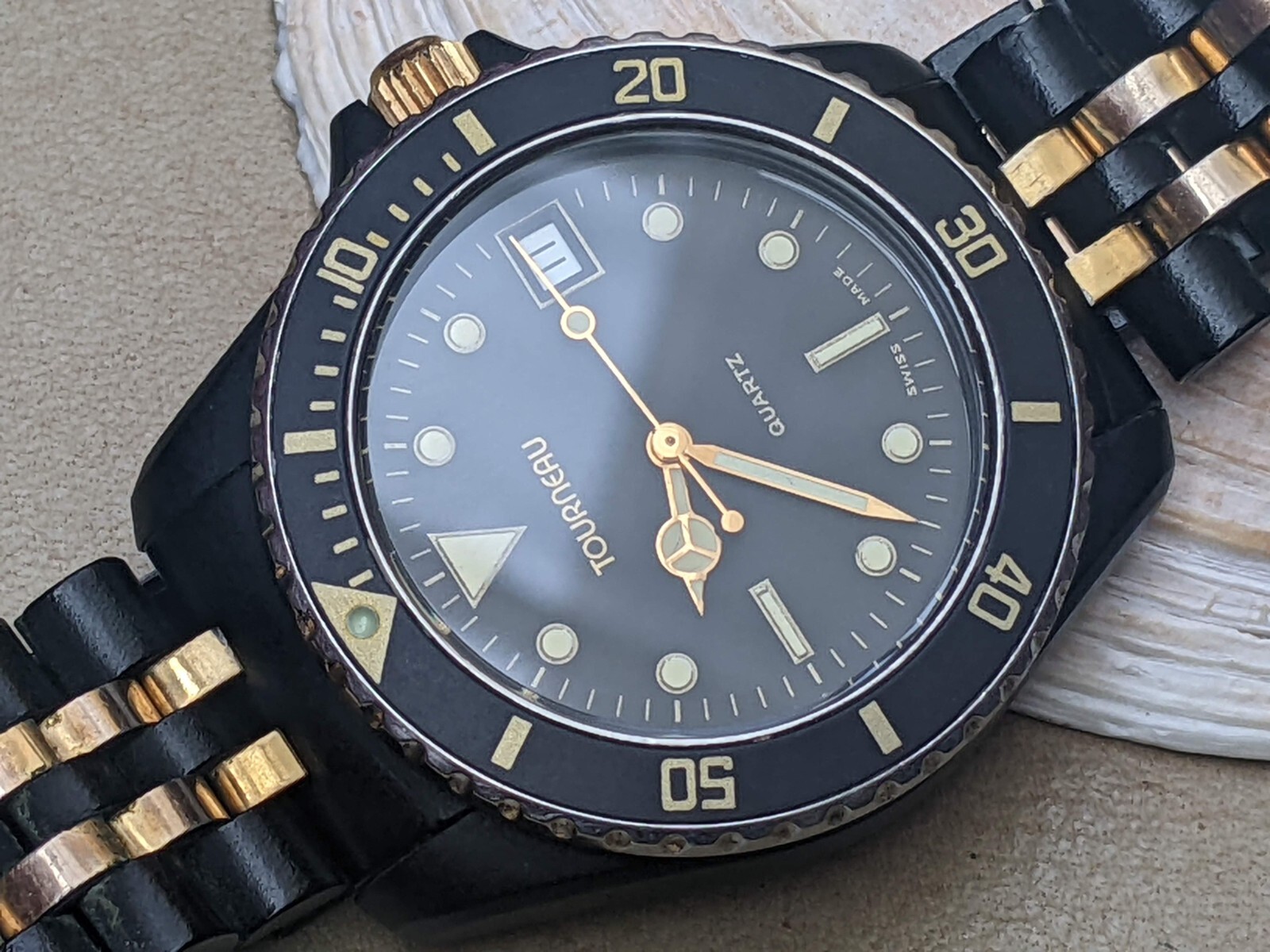 Vintage Tourneau 20 ATM Diver w/PVD Coated Monnin Case,ESA 555.111 Mvmt,Serviced