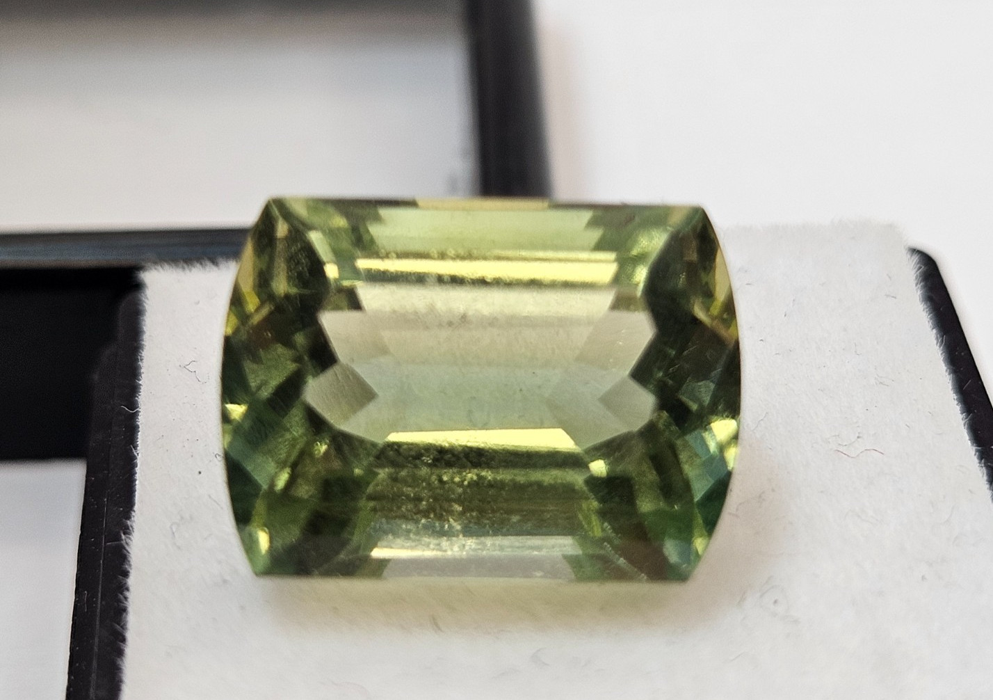 Bi-Colour Tourmaline Cushion Cut 11-12 Ct GEMSTONE For Ring & Stud Making FR-479