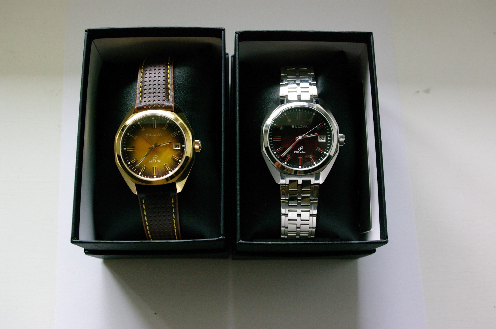 2 x Bulova Jet Star Watches – Gold/Yellow and Burgundy/Silver – Stunning