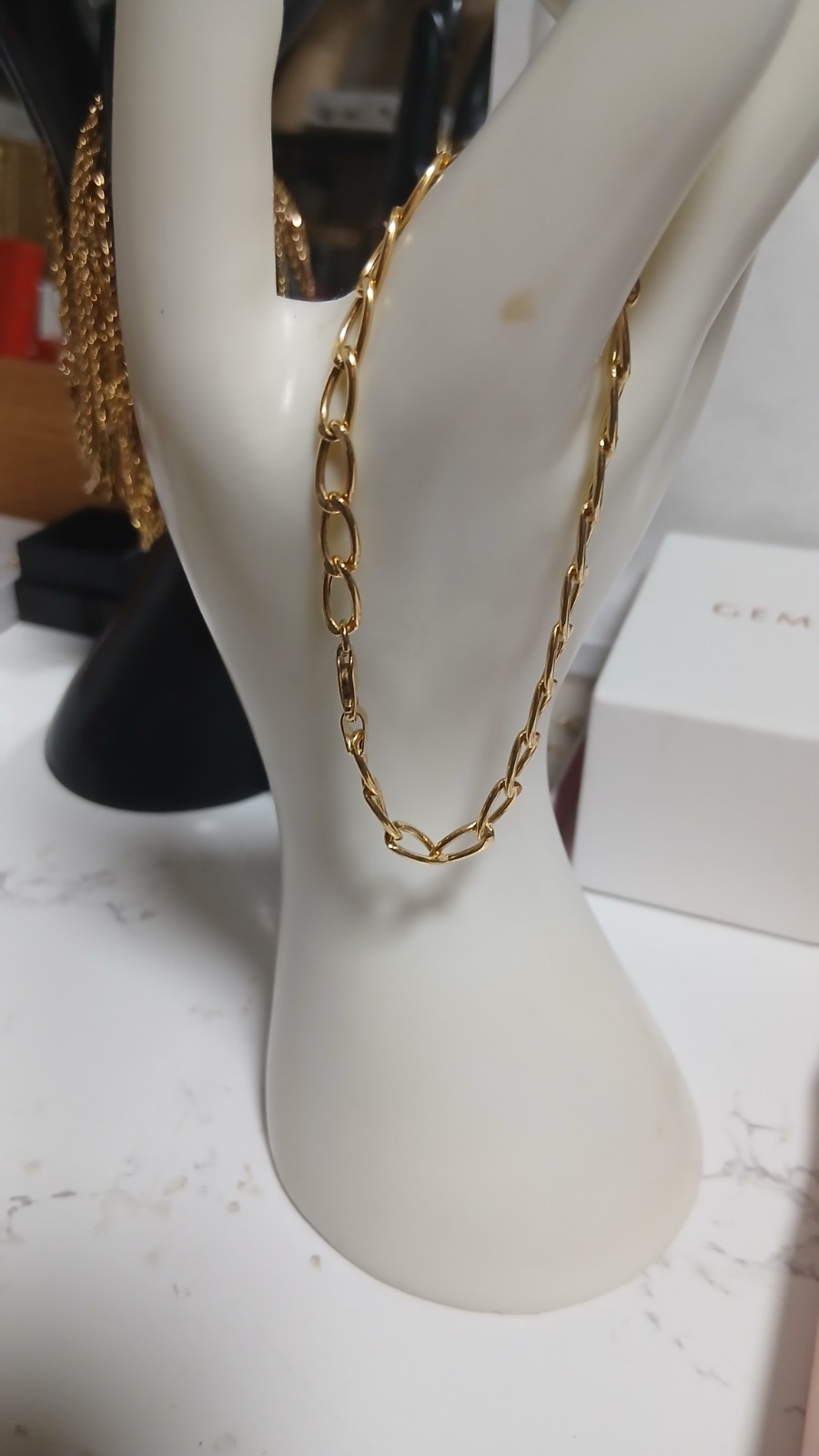 9ct Yellow Gold Bracelet.